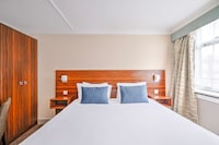 Palms Hotel & Retreat By Palette London Romford