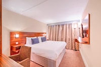 Palms Hotel & Retreat By Palette London Romford