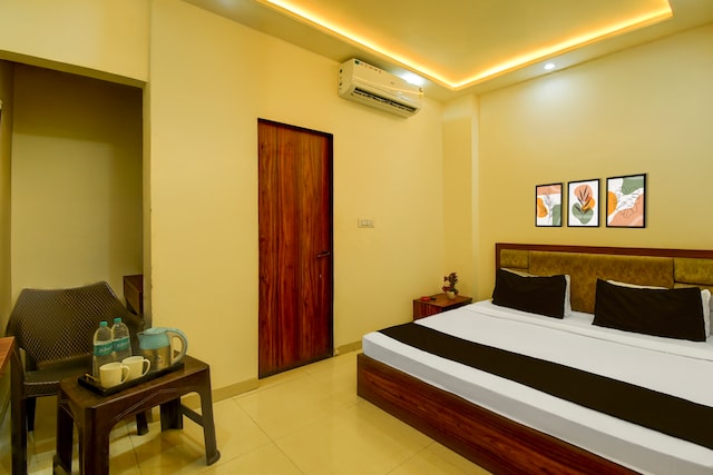 Hotel O Pooja
