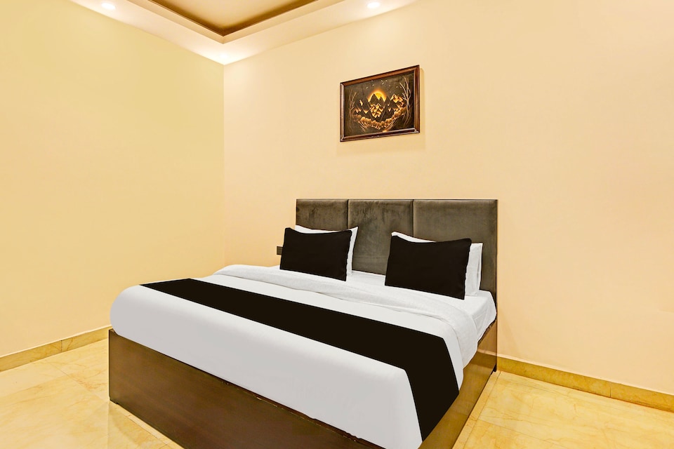 Townhouse Surajkund Faridabad Formerly Charmwood Inn, Faridabad, Faridabad