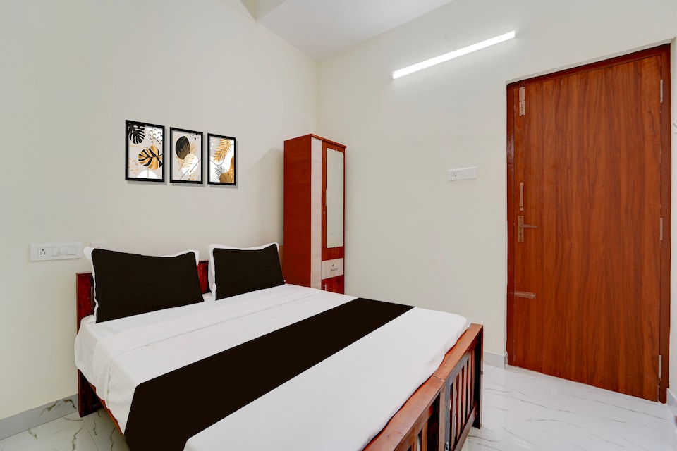 Super Collection O Prozone Mall Coimbatore Formerly Nira Residency, Gandhipuram Coimbatore, Coimbatore