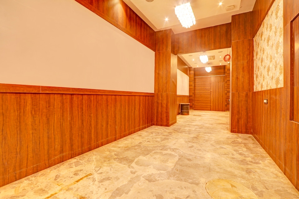 Palette Hotel by CheckIn Zero Mile, Nagpur, Bus Stand Nagpur, Nagpur