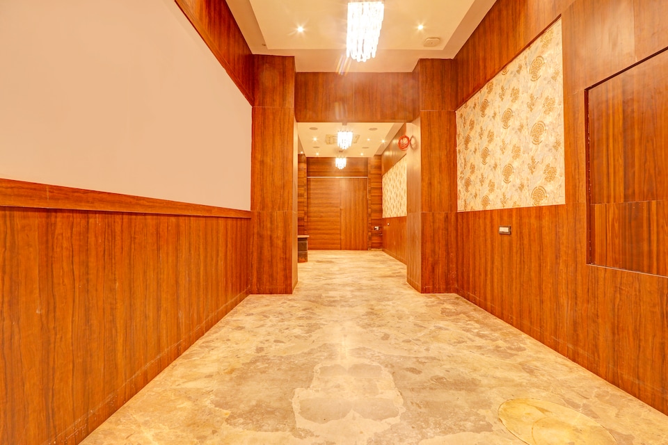 Palette Hotel by CheckIn Zero Mile, Nagpur, Bus Stand Nagpur, Nagpur