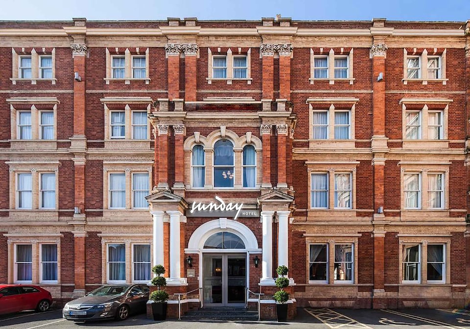 Exeter Rougemont Station Experience By Palette Resorts , Exeter (South England), Exeter