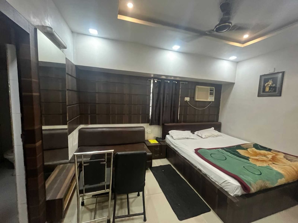 Hotel O The Vatika Hotel And Restaurant, Dhanbad, Dhanbad