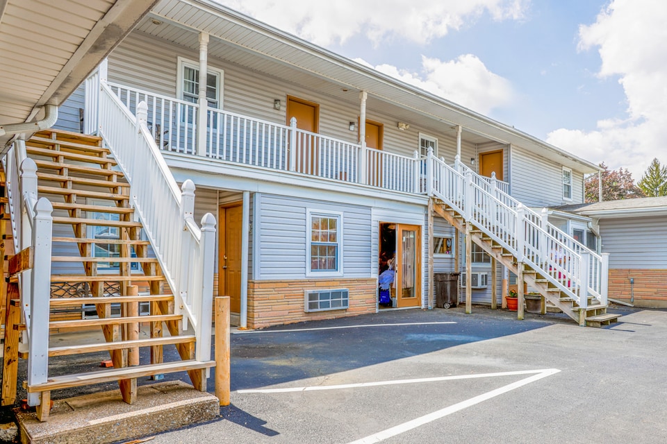 Dutch Motel By OYO Near Hershey Park, Palmyra PA, Palmyra PA