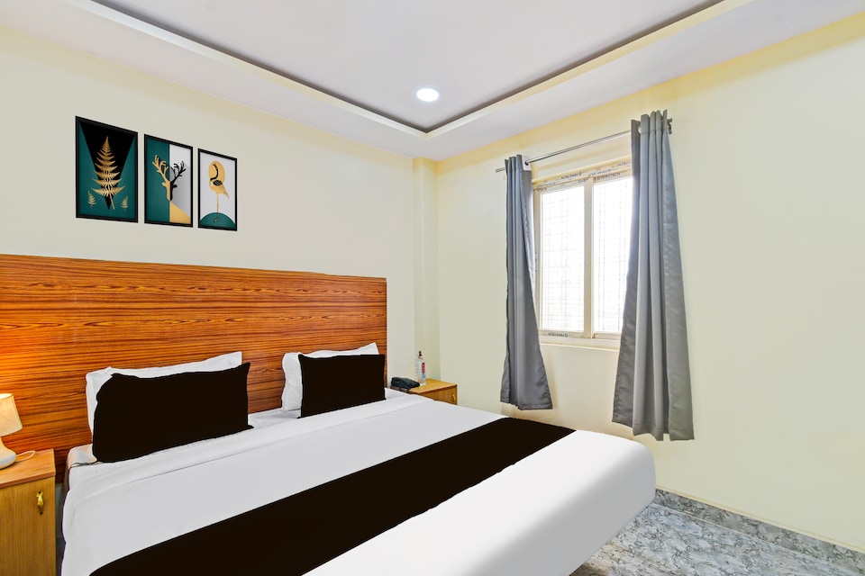 Super Hotel O Madlen , Abids-Nampally, Hyderabad