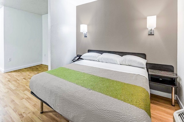 1 King Bed | Suite, Smoking, Kitchen