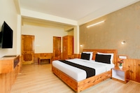 Super Hotel O Model Town Road