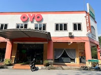 Dancenter Near Shell Jalan Iskandar Shah, Orchard
