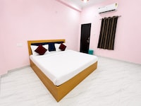 Hotel O Velvet