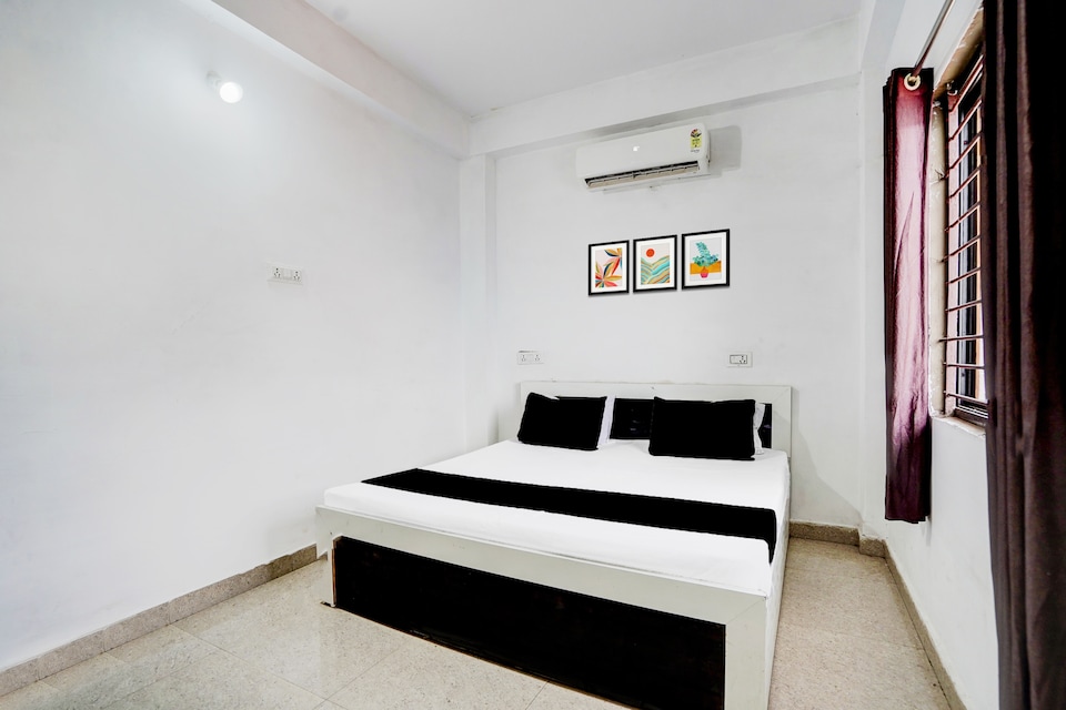 Hotel O Purani Haveli , New Market Bhopal, Bhopal