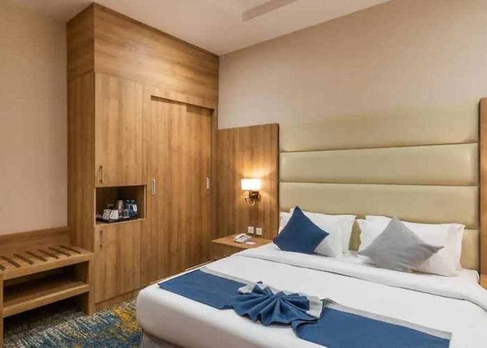 Sunday Luxury Central formerly Anan hotel , Al Muruj-Al Mursulat Riyadh, Riyadh