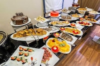 Sunday Luxury Central formerly Anan hotel 