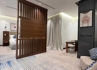 Sunday Luxury Central formerly Anan hotel 