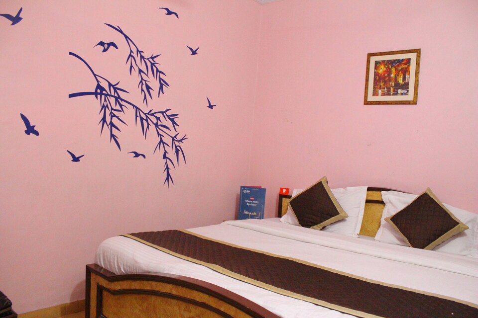 OYO 2248 near Khasa Kothi Circle, Sindhi Camp, Jaipur
