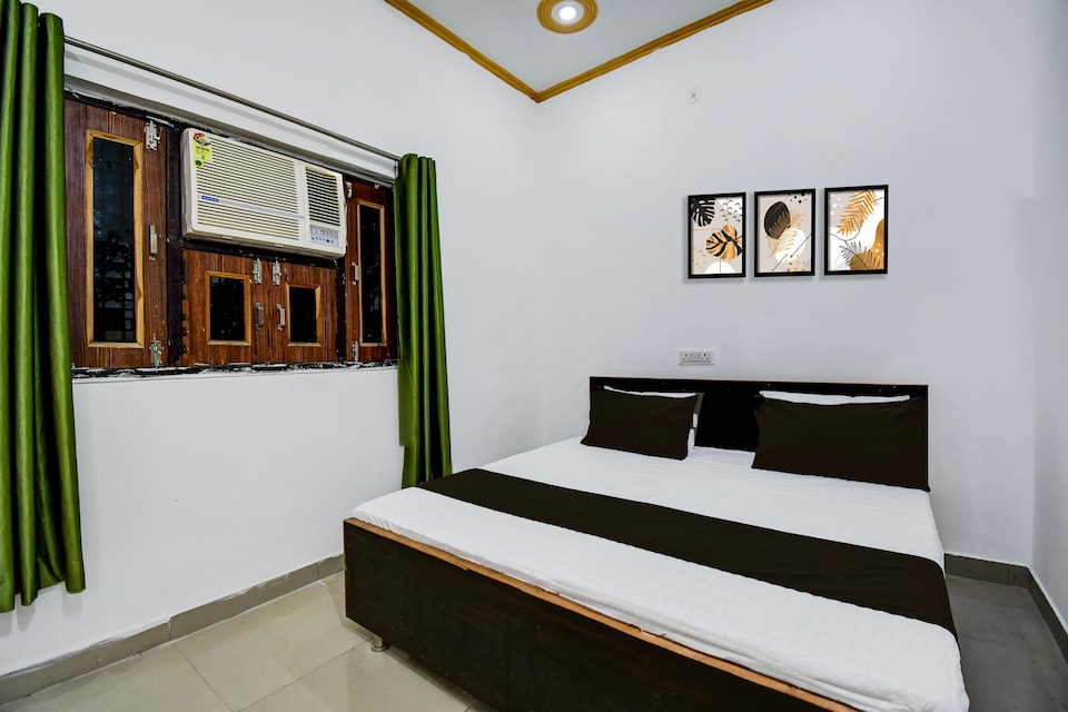 Hotel O The Aadvan Palace , Sitapur, Sitapur