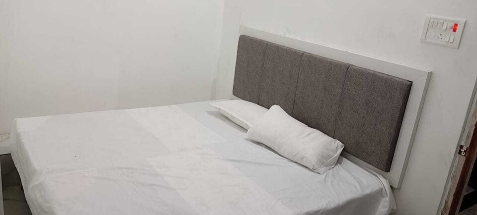 SPOT ON Sangam, Jaunpur, Jaunpur