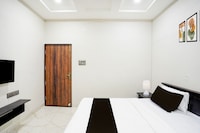 Super Townhouse Rajendra Nagar Main Road