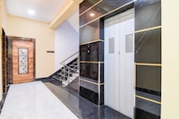 Super Collection O Shyam Bazar Metro Station