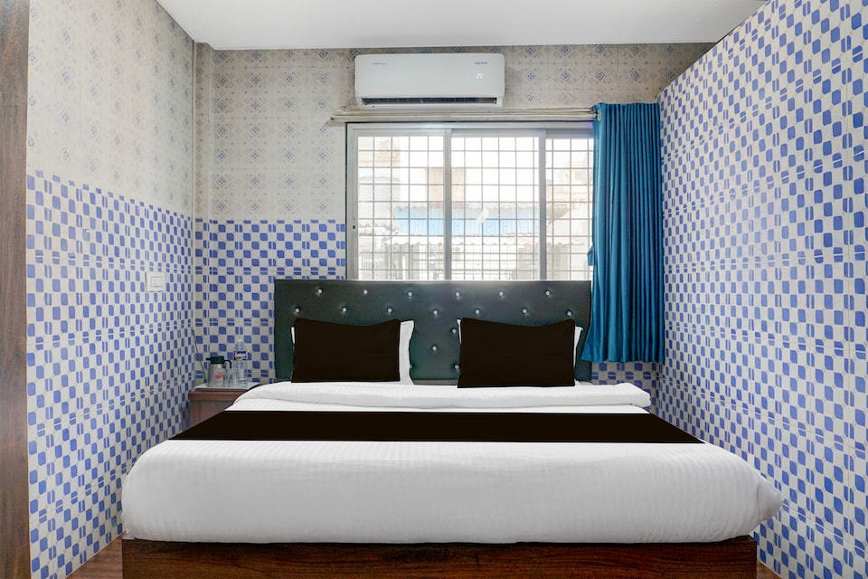 Hotel O Corporate Stay , Mumbai Airoli-Vashi, Mumbai