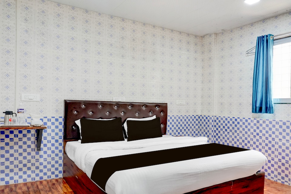 Hotel O Corporate Stay , Mumbai Airoli-Vashi, Mumbai