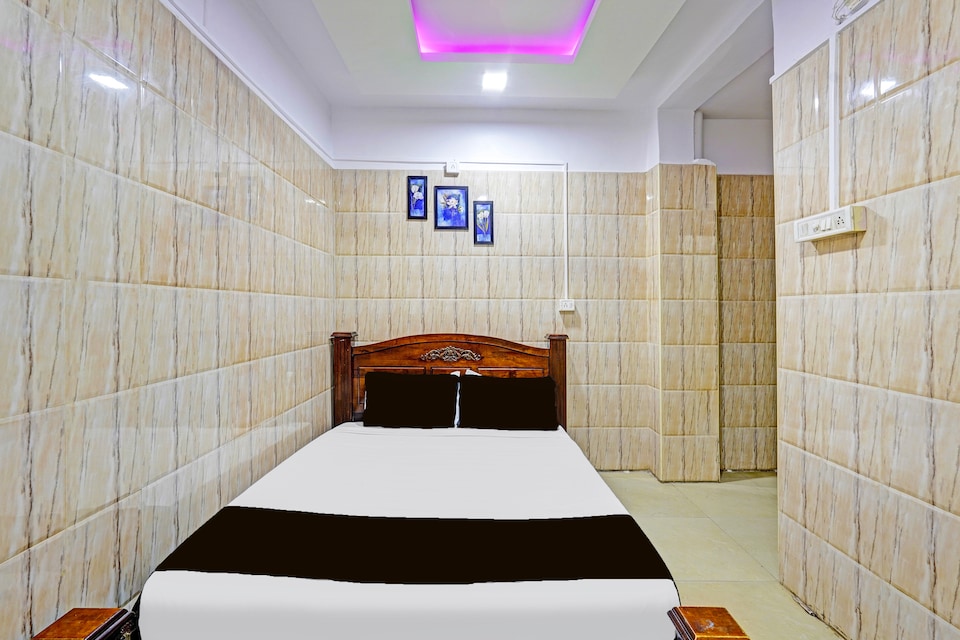 Hotel O 4 Seasonz Residency, Central Chennai, Chennai