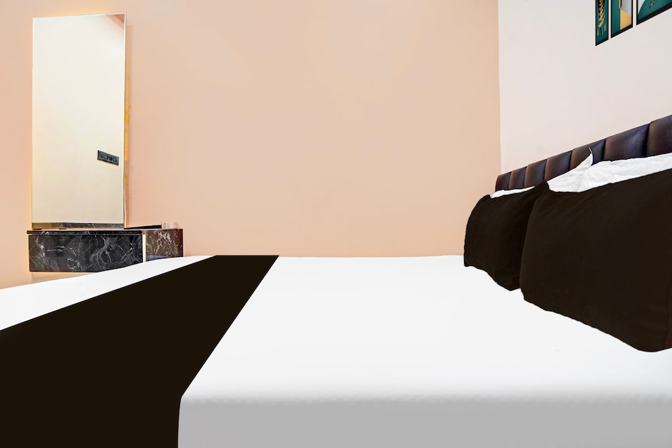 SPOT ON The hotel sogo, Chandrapur, Chandrapur