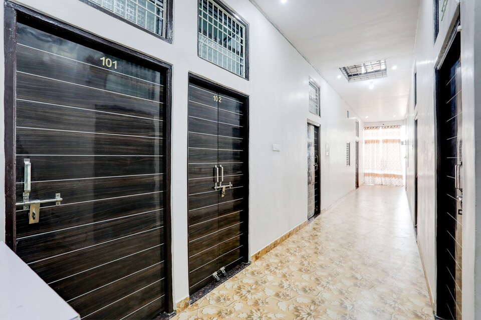 SPOT ON Hotel Big Star, Satna, Satna