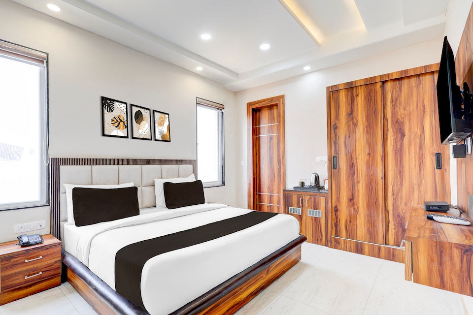 Hotel O Wings Grand, Alwar, Alwar