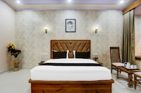 Super Townhouse OAK Jagatpura Formerly Narayan Vilas