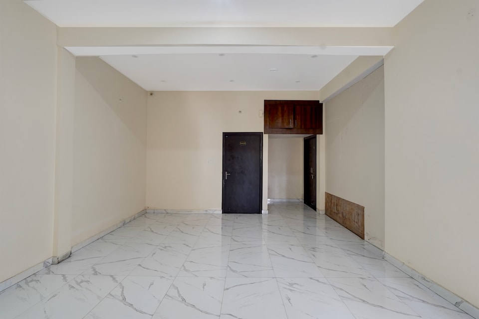 Spot On Krishna Villa, Gomti Nagar Extension Lucknow, Lucknow