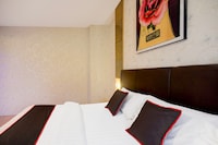 Townhouse Oak Batam near Grand Batam Mall formerly Lucky Star Hotel