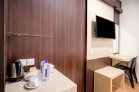 Townhouse Oak Batam near Grand Batam Mall formerly Lucky Star Hotel