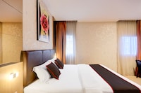 Townhouse Oak Batam near Grand Batam Mall formerly Lucky Star Hotel