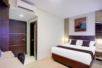 Townhouse Oak Batam near Grand Batam Mall formerly Lucky Star Hotel