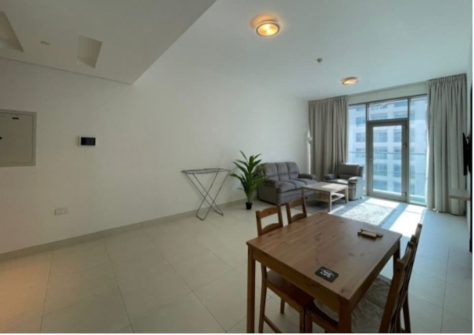 OYO HOME 1509 1 Br With The Community View With Balcony, Madinat Zayed Abu Dhabi, Abu Dhabi