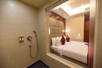 Townhouse Konanakunte Cross Metro Station