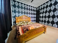 Hotel O  Moonlight Guest House