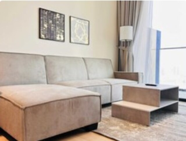 Dancenter Premium 2 Bedroom at Creek Horizon