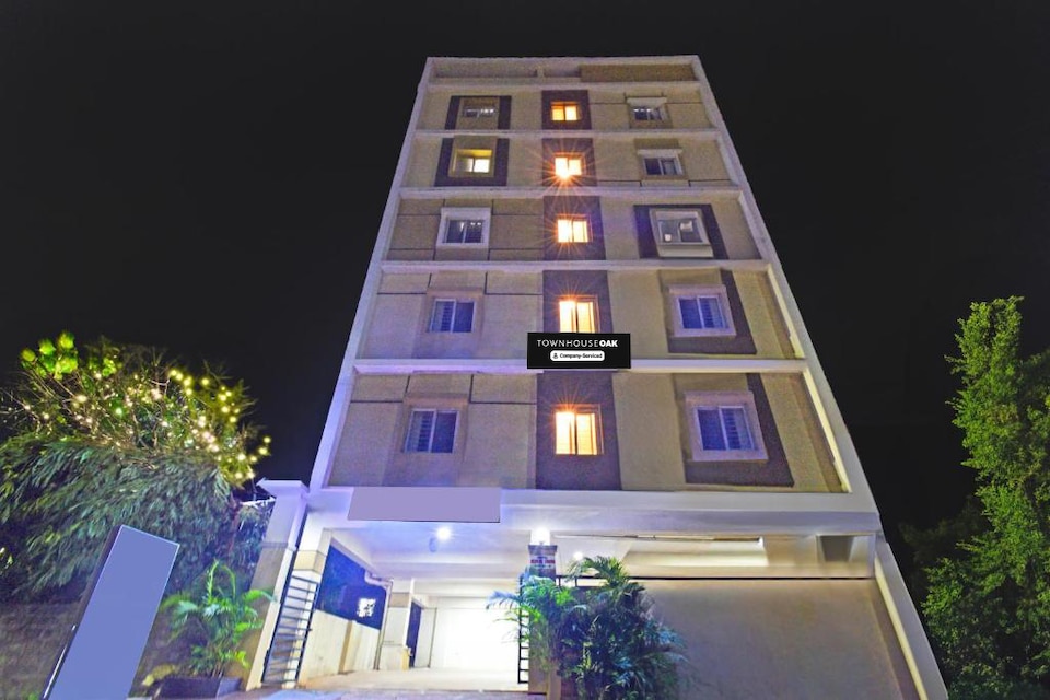 Townhouse Chandanagar Railway Station, Kondapur, Hyderabad