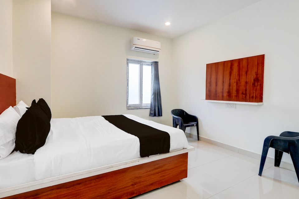 Super Hotel O RB Classic Inn, Karimnagar, Karimnagar