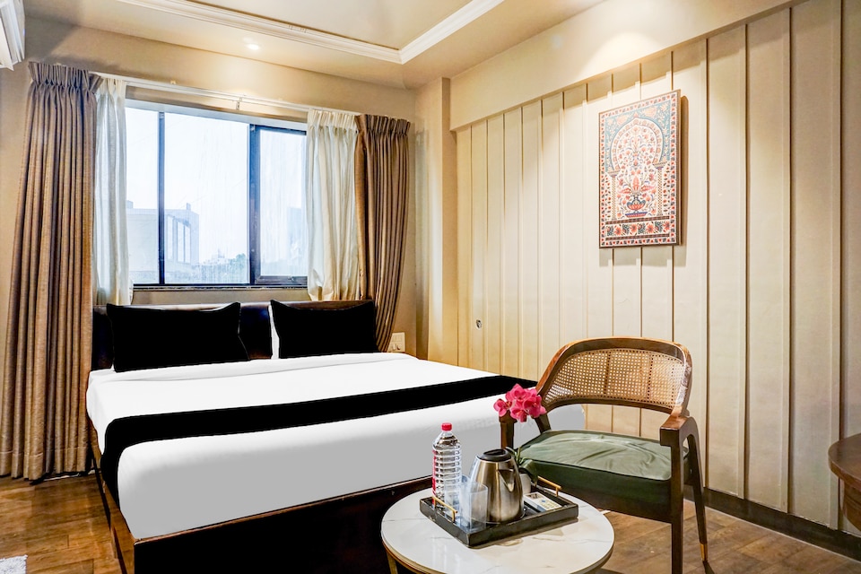 Collection O Aga Khan Palace Pune, Viman Nagar, Pune