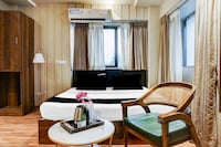 Collection O Aga Khan Palace Pune