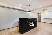 Collection O Bangalore Halasuru Metro Station