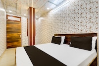 Hotel O Nangloi Residency