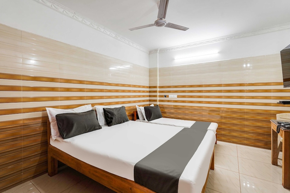 Hourly Booking Hotel O Sharmila Guest House (6hrs Slot), Pondicherry City Centre, Pondicherry