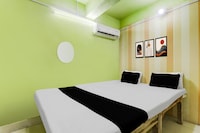 SPOT ON The Space Resto & Rooms Gulzarbagh Station Bus Stop