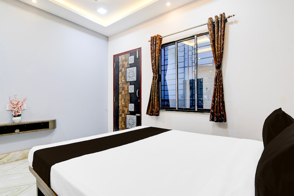 Hotel O Sunshine, Howrah Kolkata, Kolkata