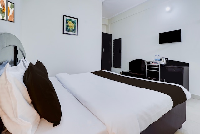 Super Hotel O Shimla Bypass Road ISBT Dehradun Formerly Benison Guest House